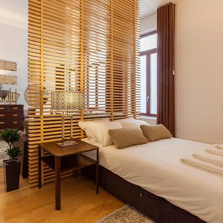 Vintage River Flat By Ml Apartment